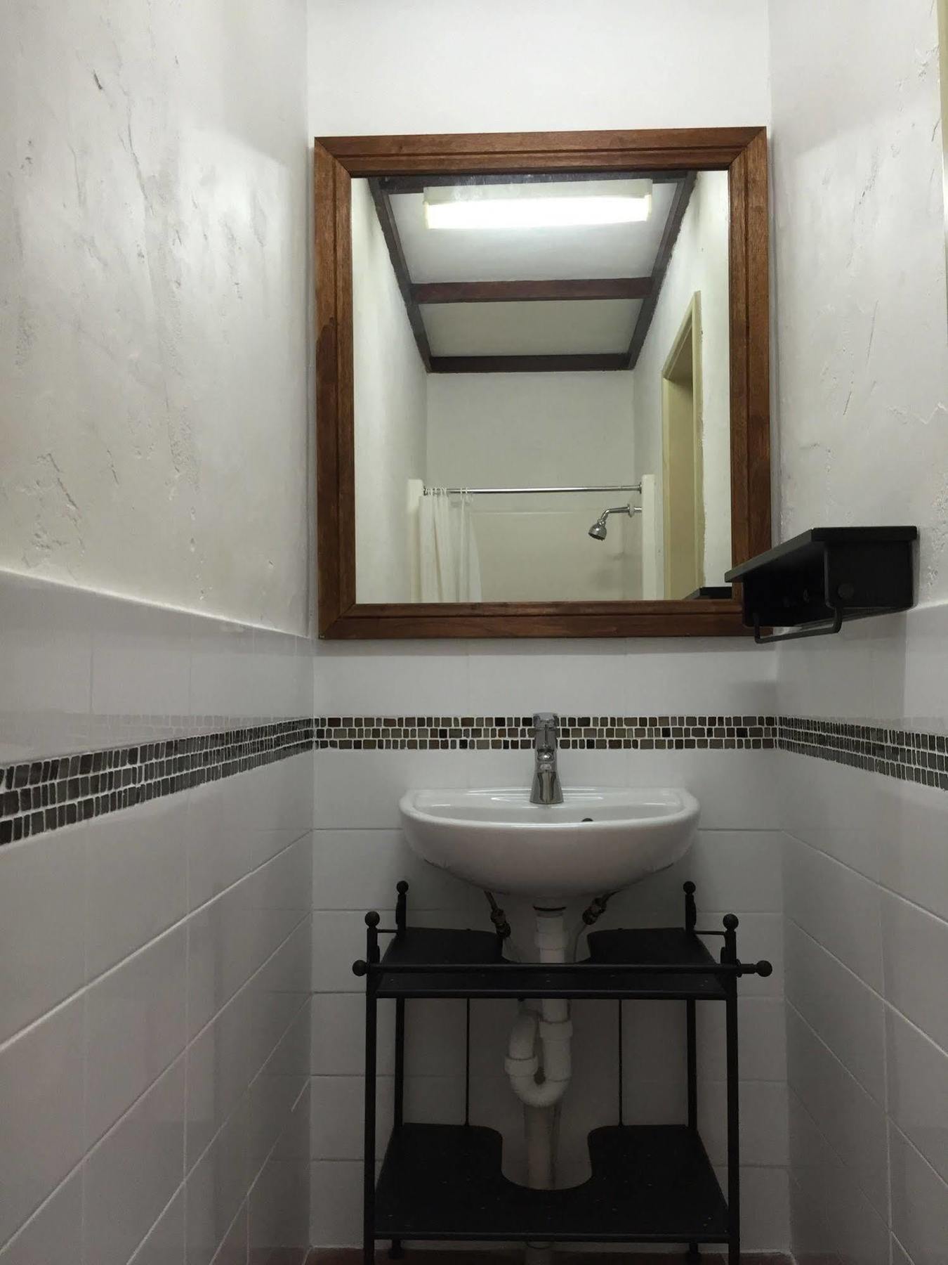 Hay Street Traveller'S Inn Перт Екстер'єр фото