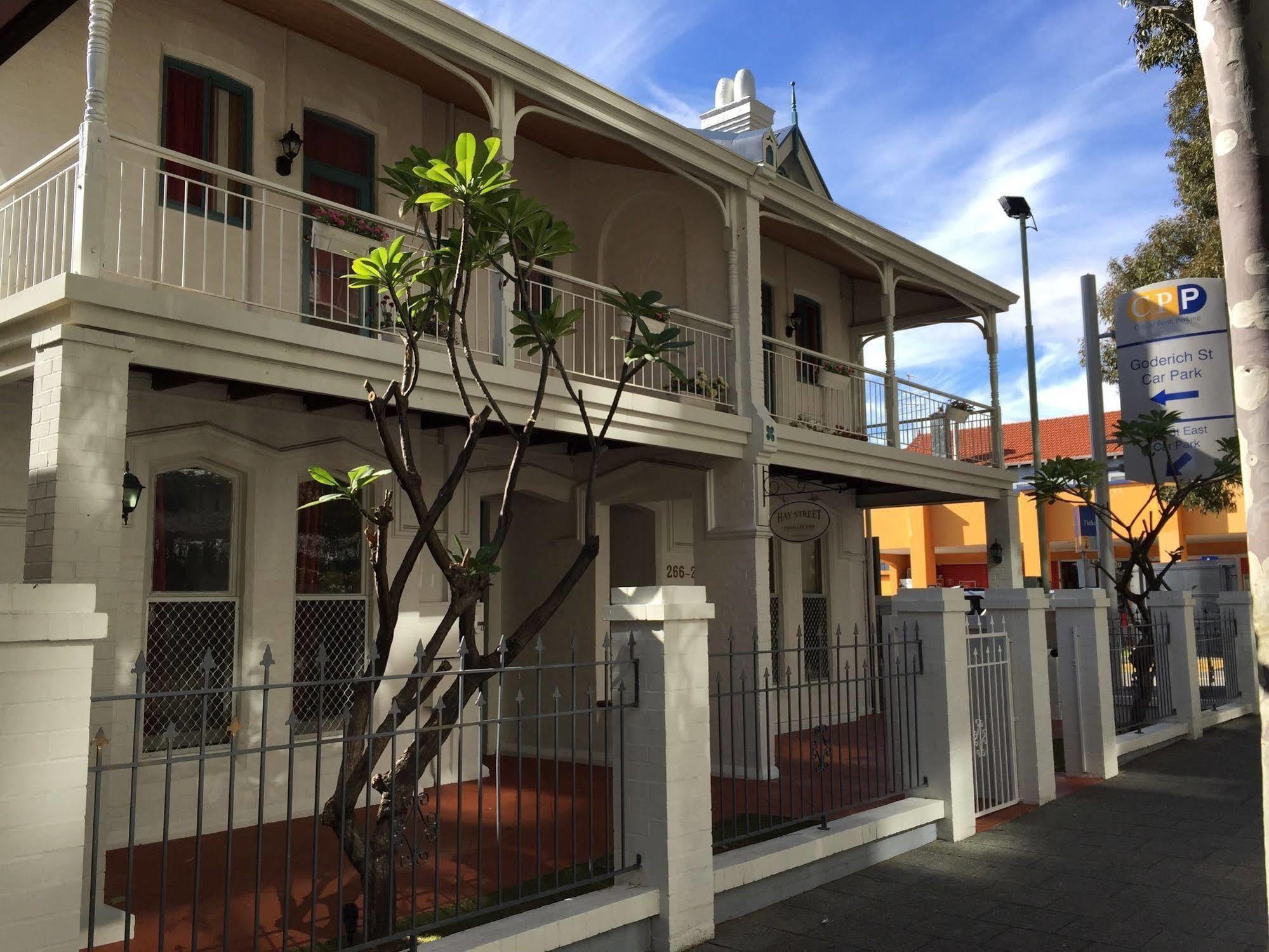 Hay Street Traveller'S Inn Перт Екстер'єр фото